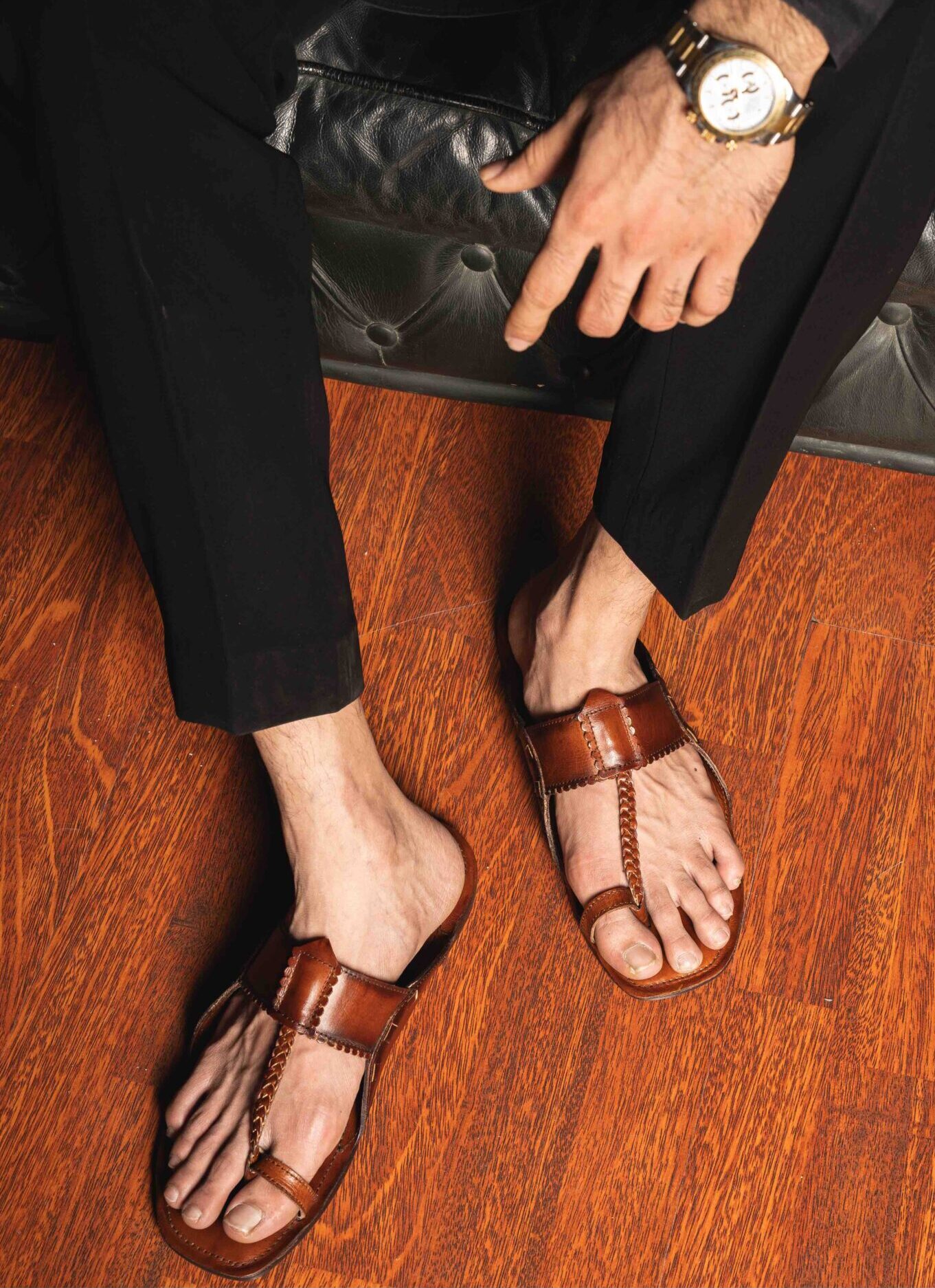 kolhapuri shoes men's